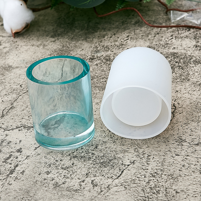 قالب سيليكون لحامل الشموع الصغيرة أو حامل الأقلام