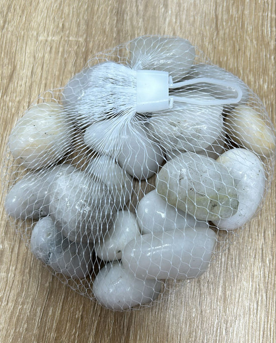 Light White Colored Pebble Stones for Resin Art