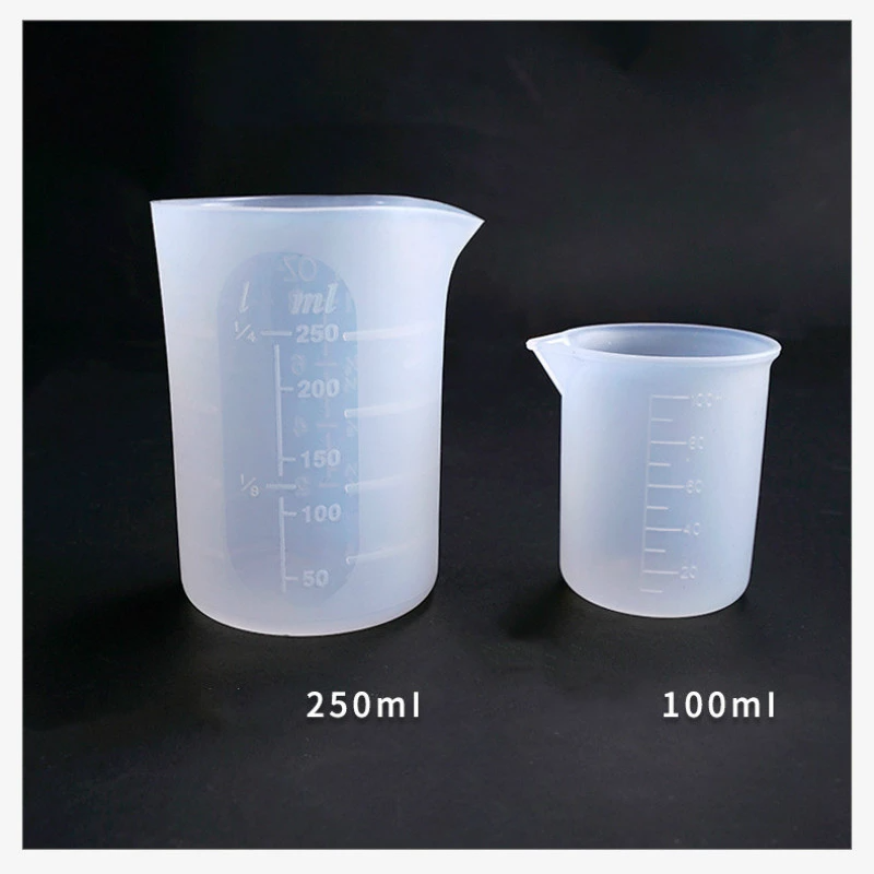 https://resinarthub.ae/cdn/shop/products/Silicone-Measuring-Cup-Washable_2_1024x1024.png?v=1623336741